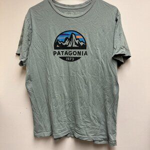 Patagonia Organic Cotton Mens Large Slim Fit Light Green Short Sleeve Hiking